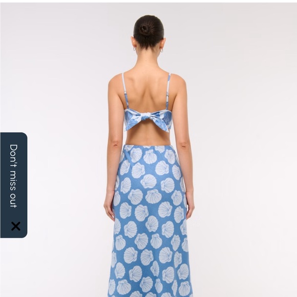 Abercrombie & Fitch Blue and White Shell Maxi Dress - Picture 2 of 3